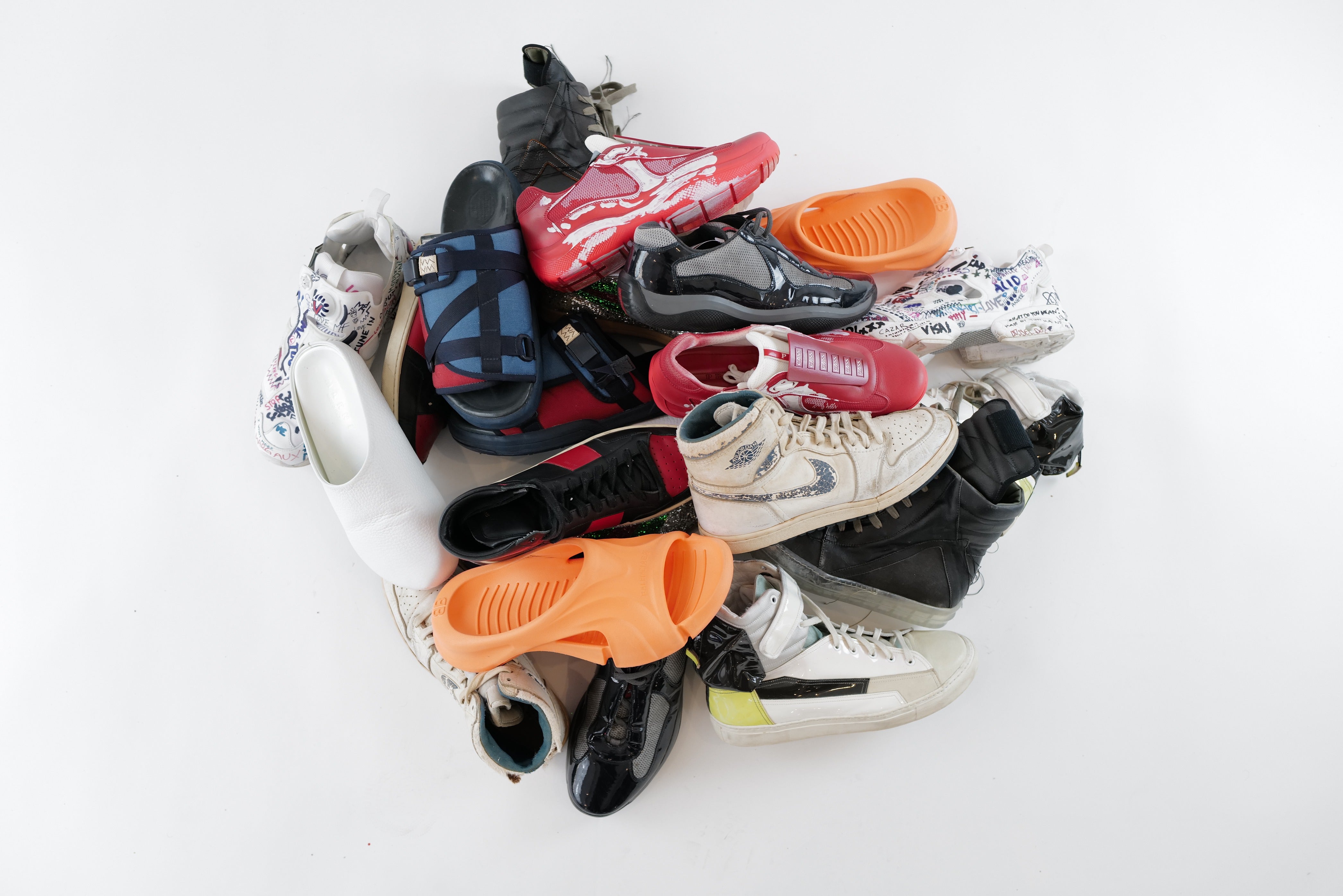 Shoes – www.Lukes.store