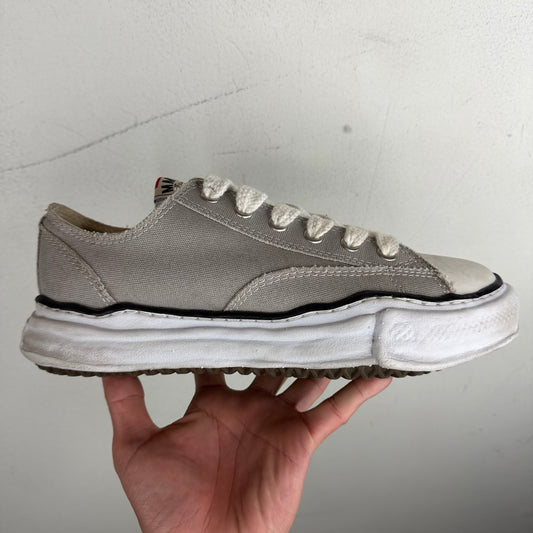 MMY Gray Peterson Sneakers
