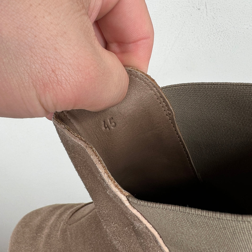 Bottega Veneta Grey Suede Chelsea Boots