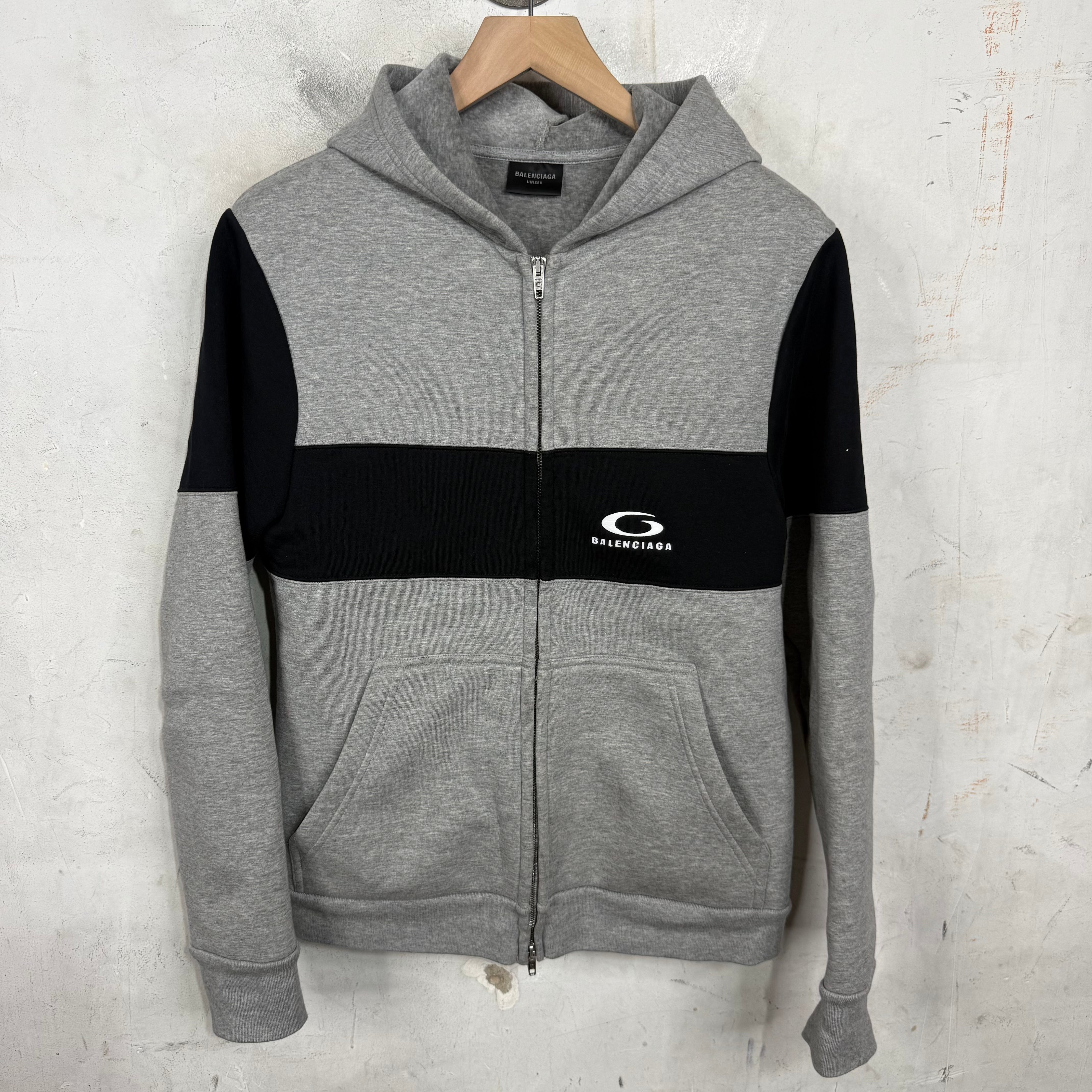 Balenciaga Shrunken Fit Surfer Logo Zip Hoodie – www.Lukes.store