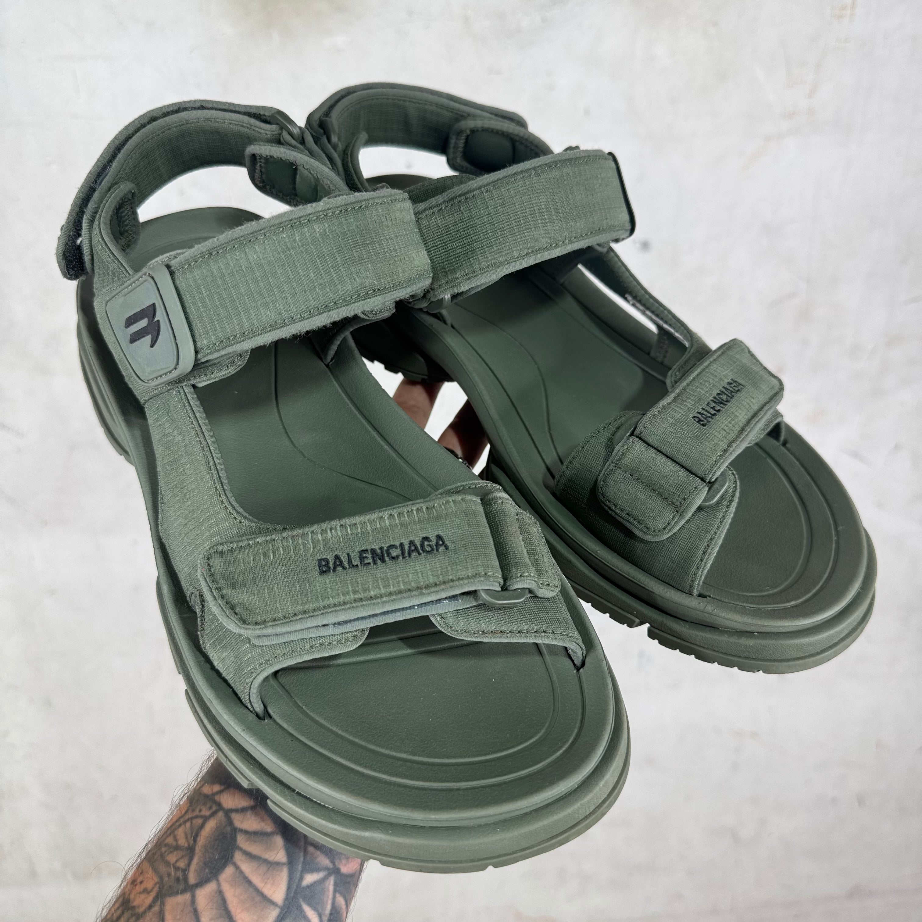 Balenciaga Olive Tourist Sandals – www.Lukes.store