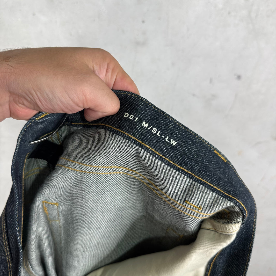 Saint Laurent D01 Raw Denim Jeans