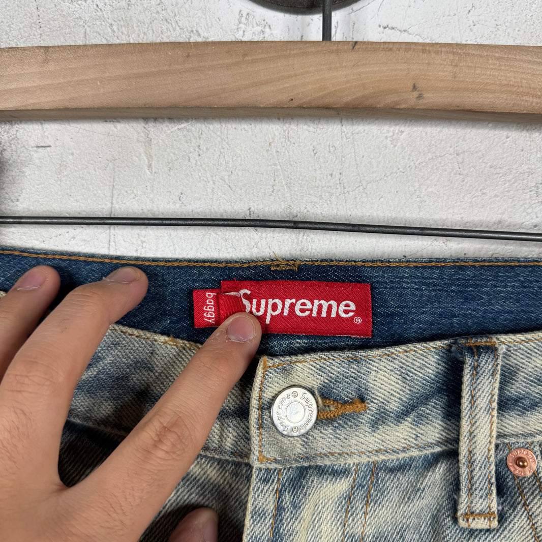 Supreme Loose Fit Classic Logo Mudded Jeans