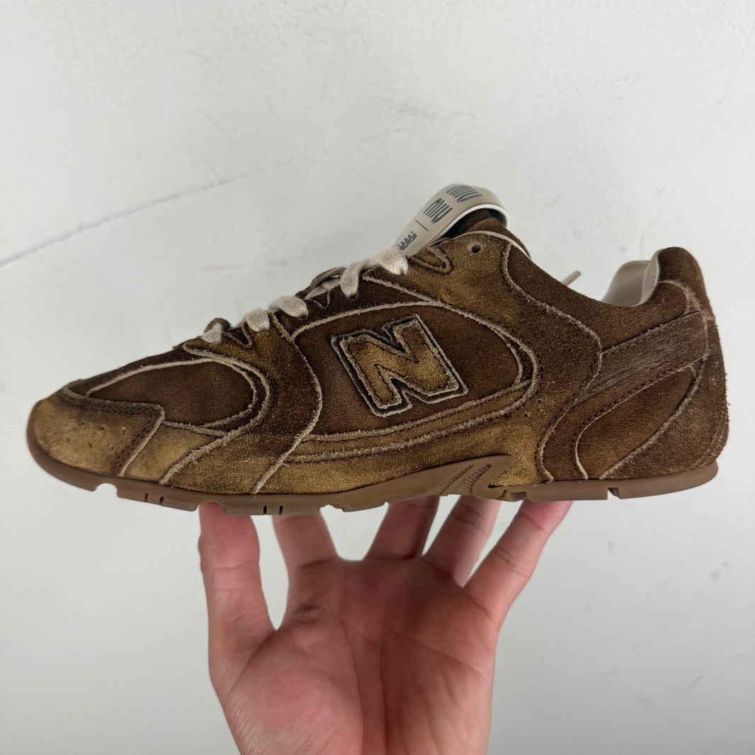 New Balance Miu Miu 580 Sneakers