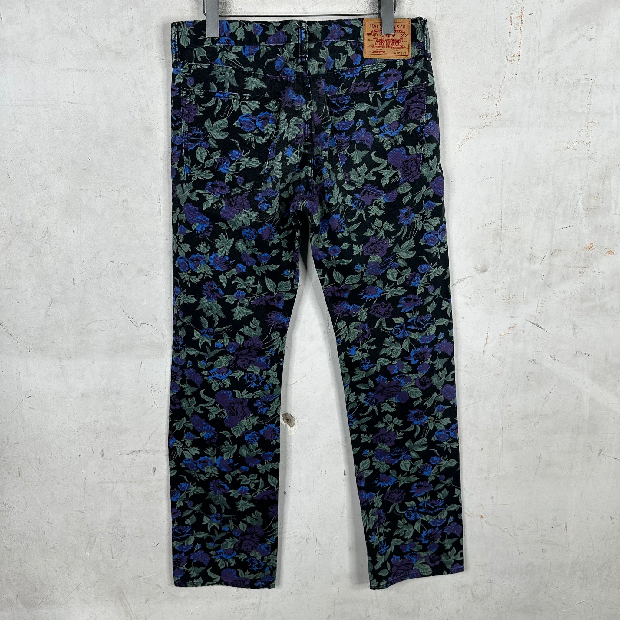 Supreme x Levi’s 505 Floral Denim