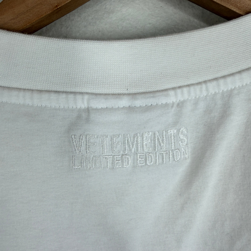 Vetements Happiness T-Shirt