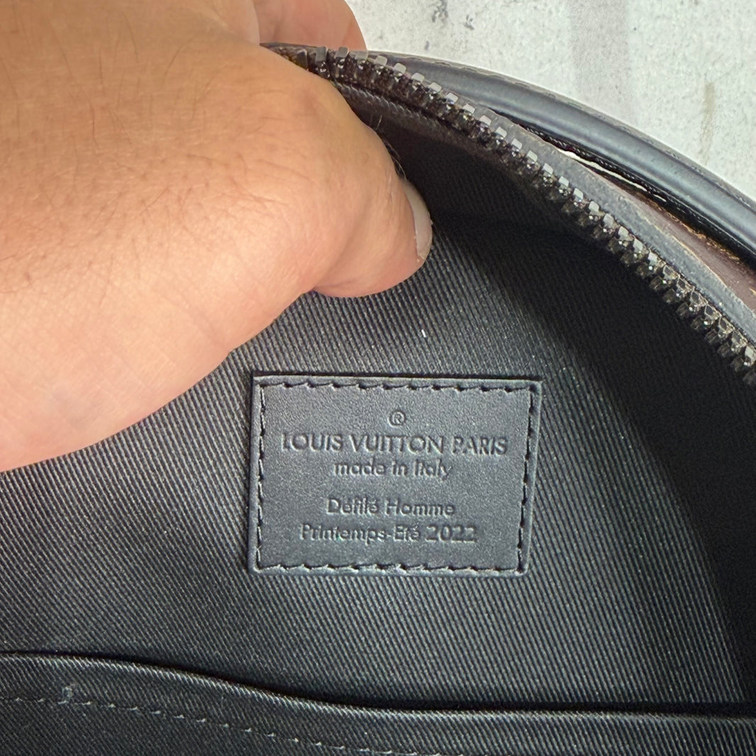 Louis Vuitton Monogram N7 Wheel Bag