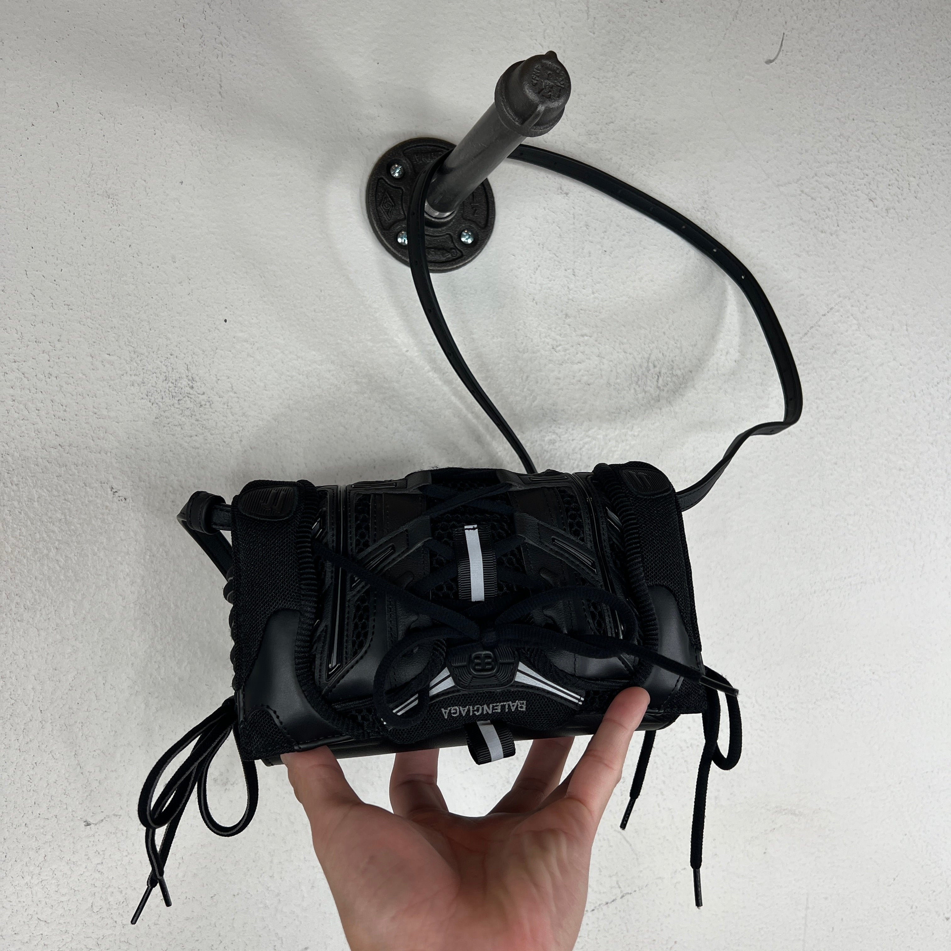 【BALENCIAGA】SNEAKERHEAD バッグ ★関税送料込み Balenciaga Afterworld Sneakerhead Bag – www.Lukes.store