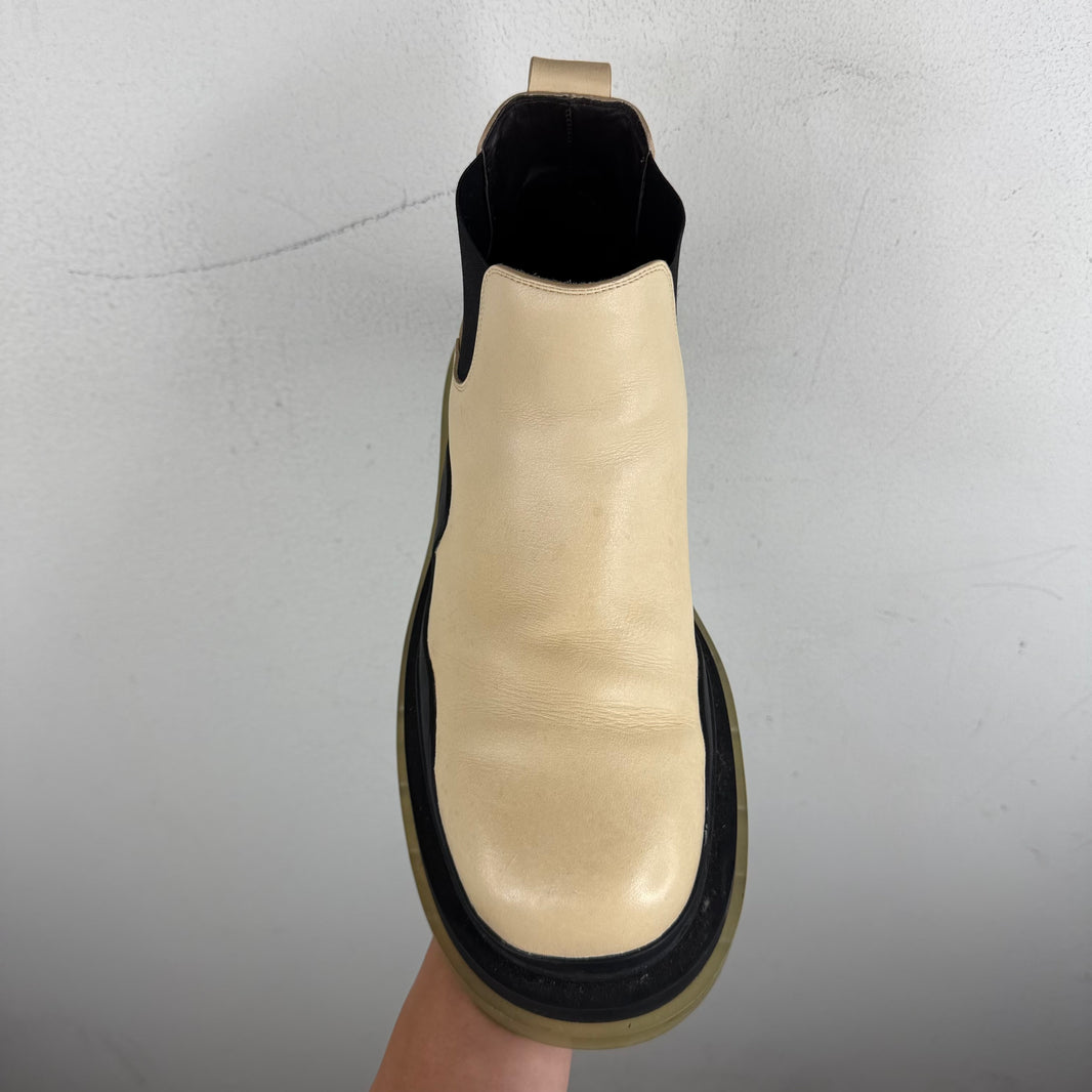 Bottega Veneta Butter Tire Boot Low
