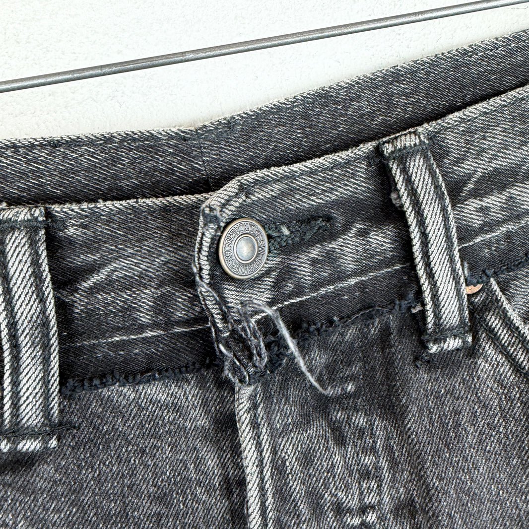 Vetements Levis Rebuilt Black Jeans