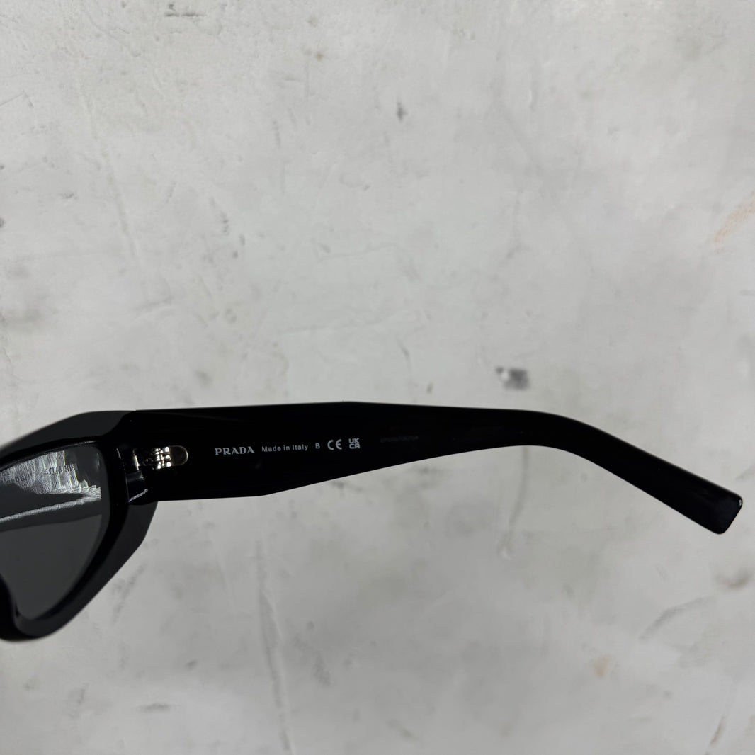 Prada SPRB19 Sunglasses