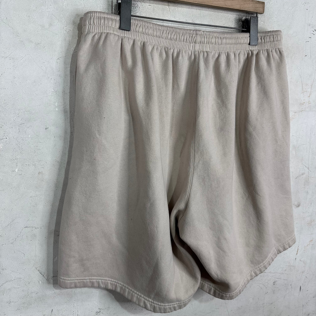 Balenciaga Sporty B Wide Sweatshorts