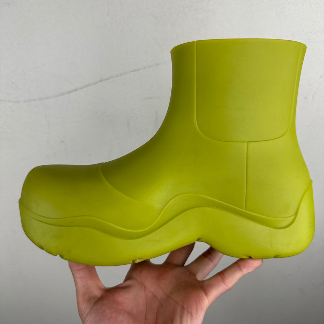 Bottega Veneta Green Puddle Boots