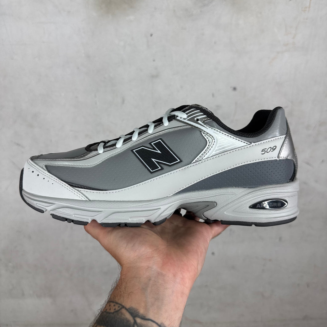 New Balance x CDG Homme Reflective 509