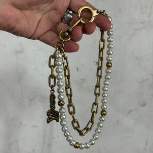 Louis Vuitton Lovers Pearl Wallet Chain