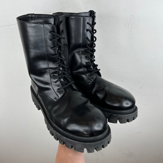 Balenciaga Smoked Sergent Boots