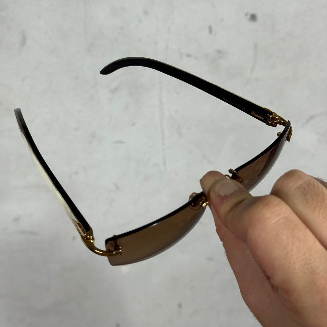 Cartier White/ Grey Horn Buffs