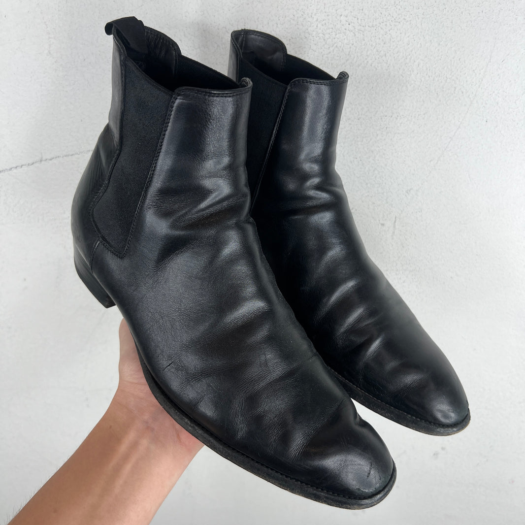 Saint Laurent Black Wyatt Chelsea Boots