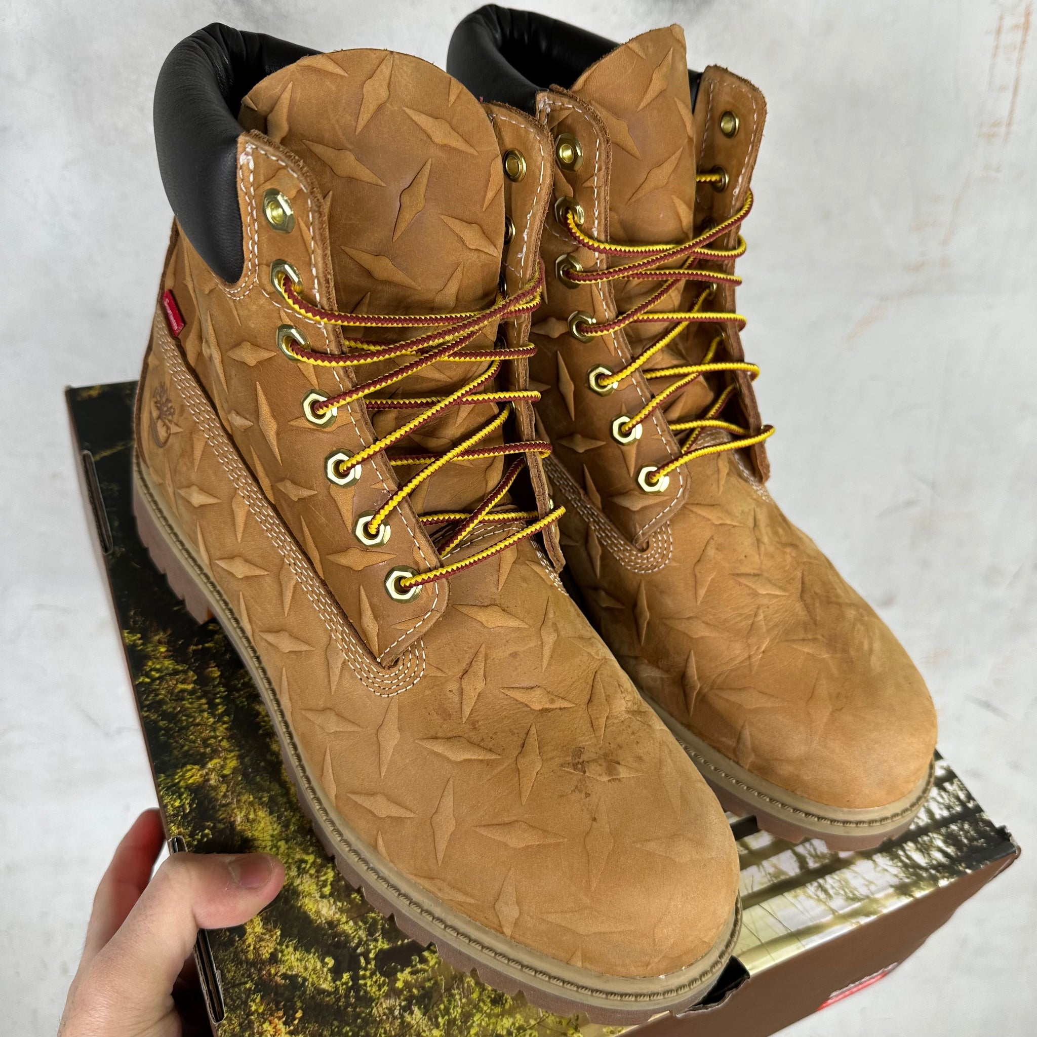 Supreme x Timberland Diamond Plate Boots – www.Lukes.store Supreme x Timberland Diamond Plate Boots – www.Lukes.store