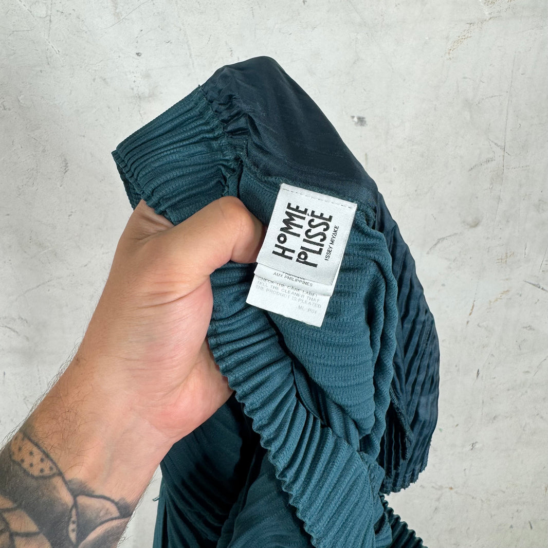 Issey Miyake Teal Skirted Pleates Shorts