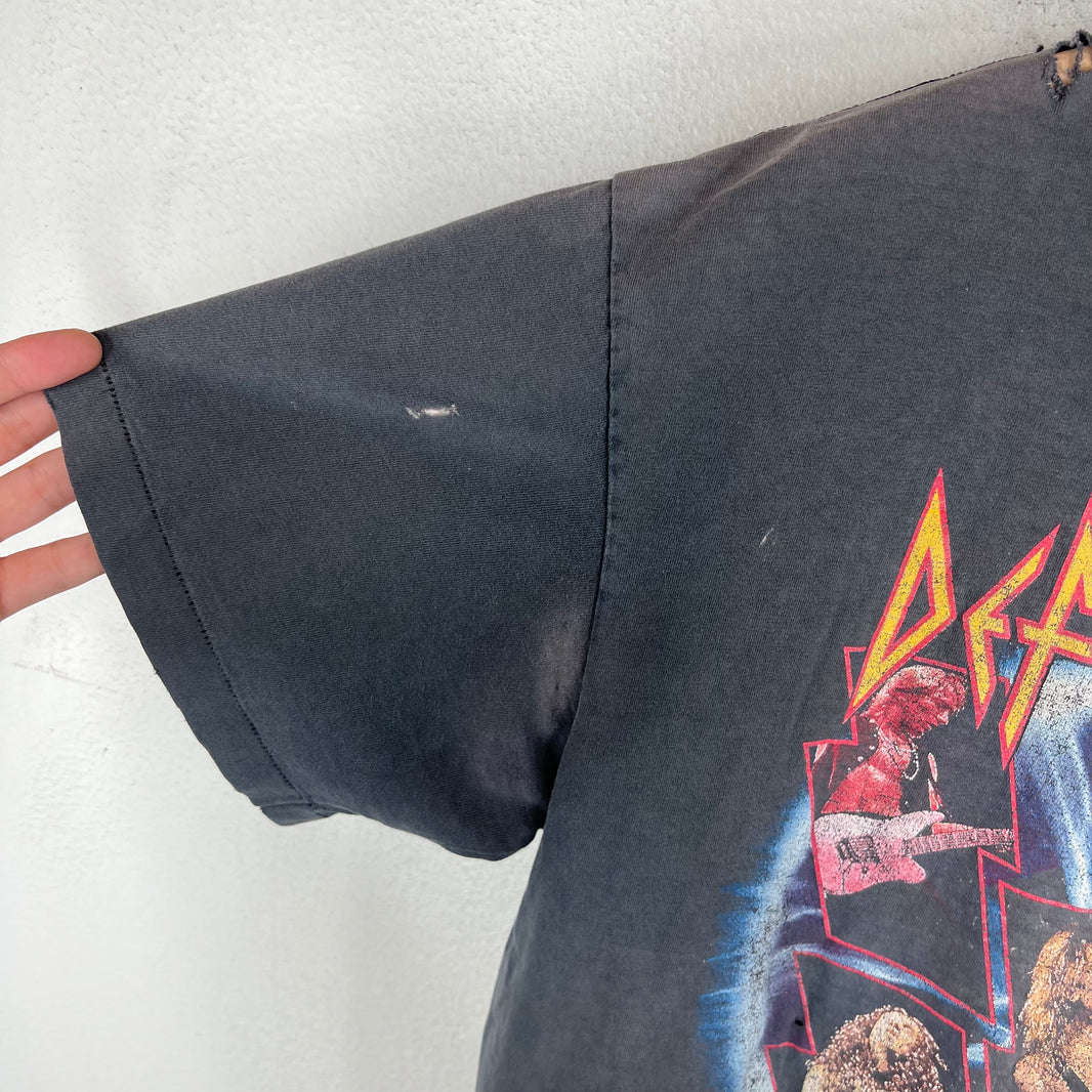 Vintage Def Leppard 7-Day Weekend Tour T-Shirt