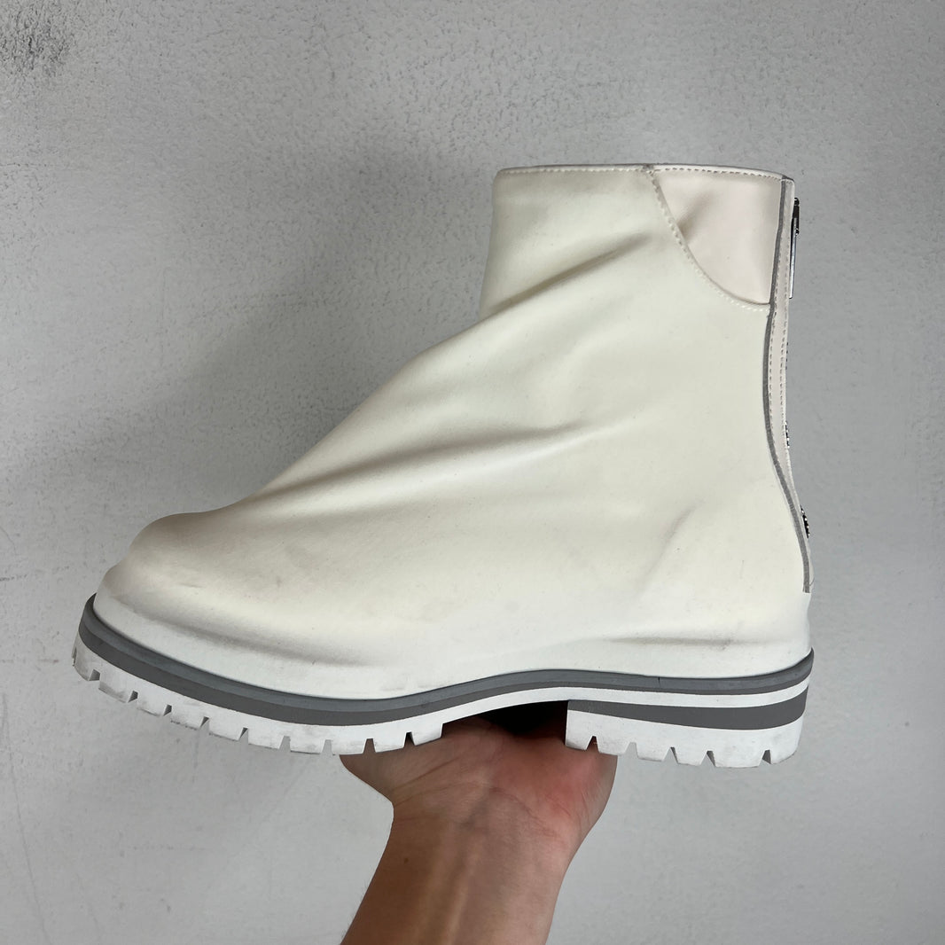 424 White Marathon Boots