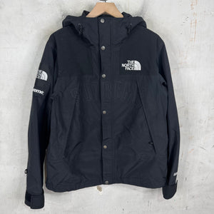 Supreme x TNF Arc Logo Mountain Jacket