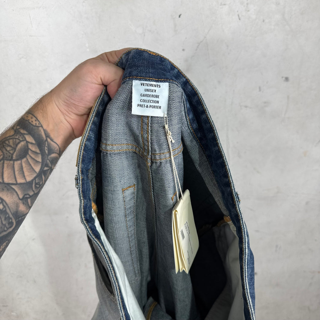 Vetements Split Wash Baggy Jeans