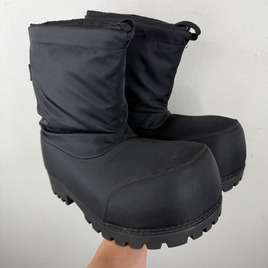 Balenciaga Nylon Alaska Boots
