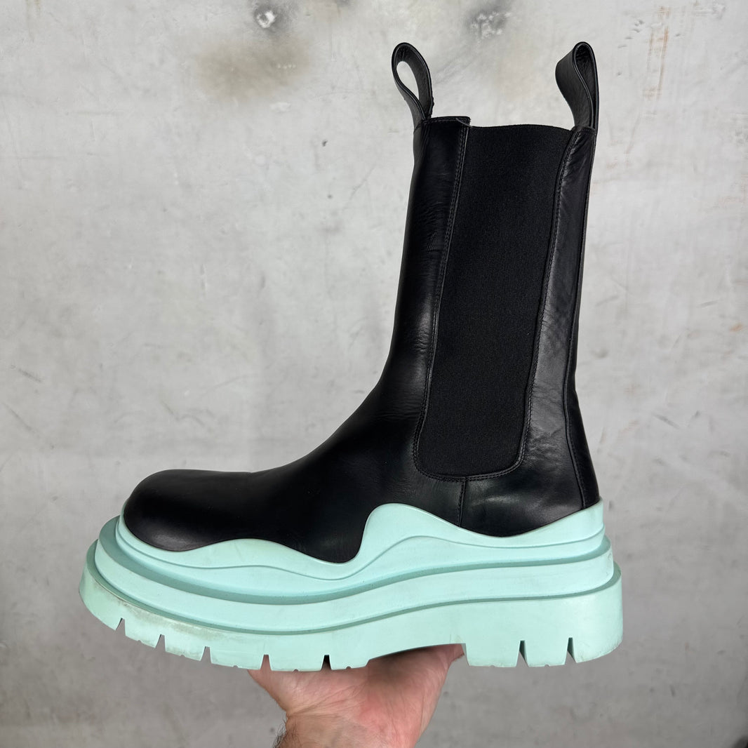 Bottega Veneta Teal Sole Lug Chelsea Boots