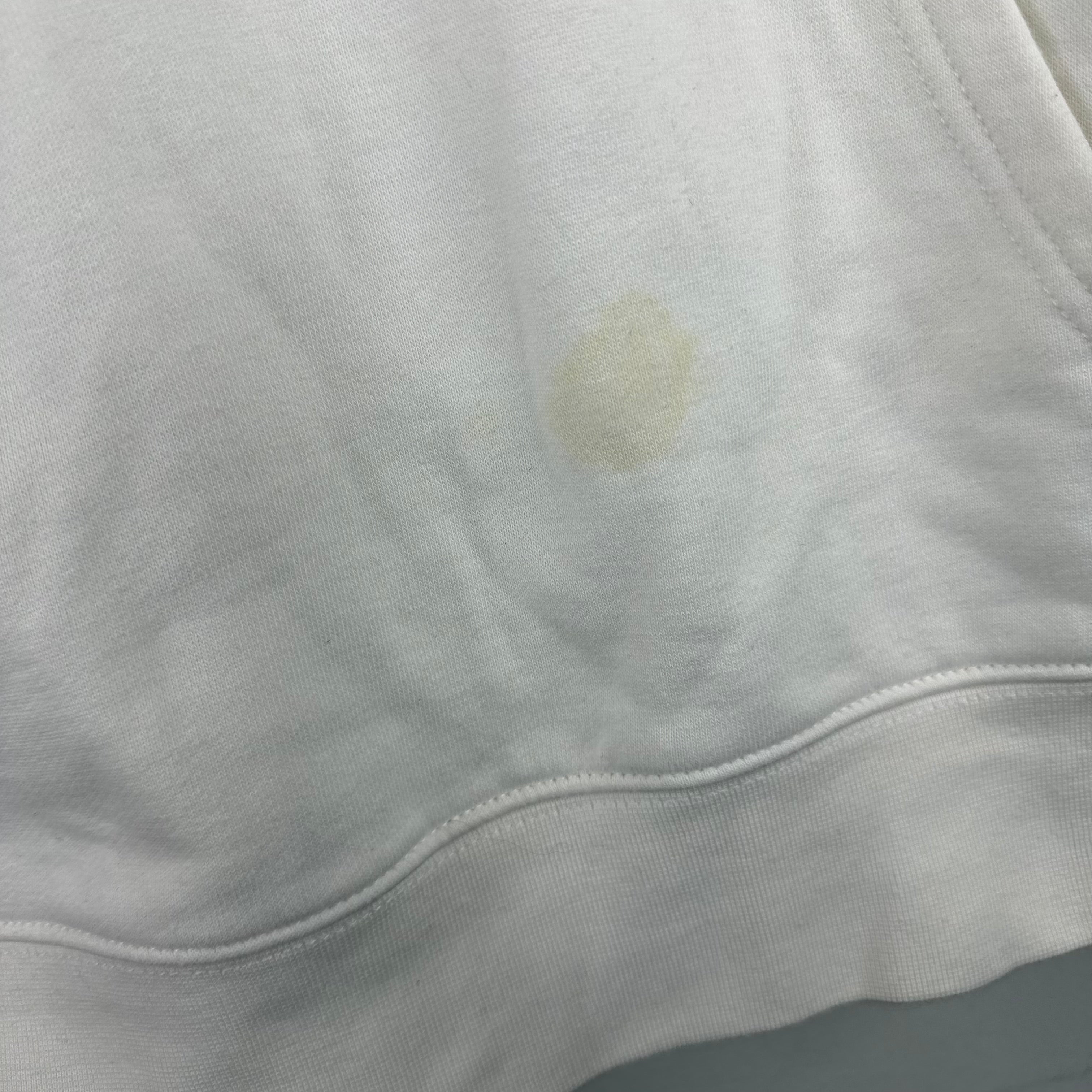 CDG White Logo Hoodie – www.Lukes.store