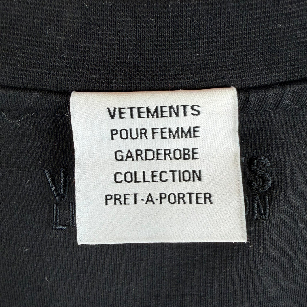 VETEMENTS Runway Femme T-Shirt