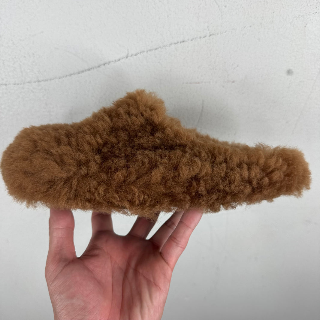 Marni Shearling Fussbett Slippers
