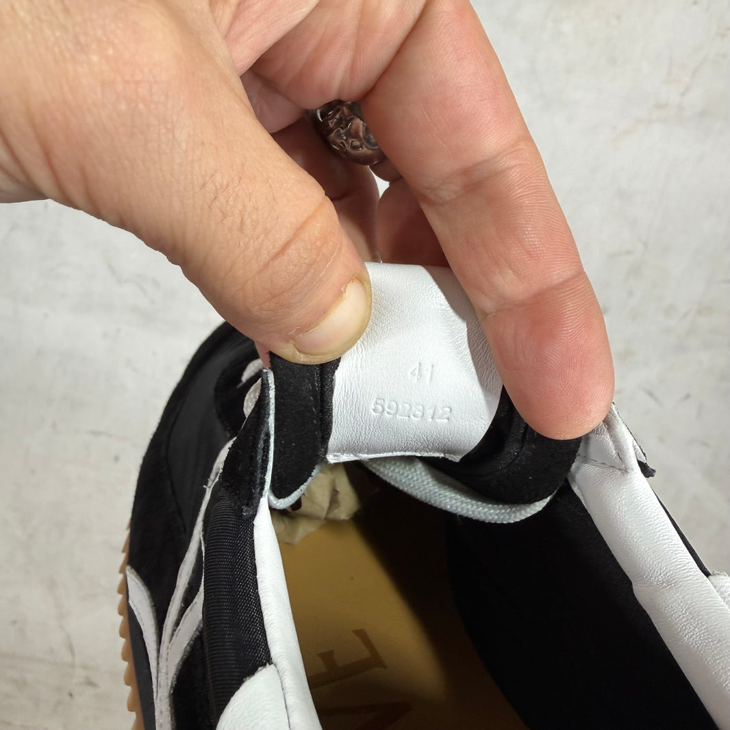 Loewe Black/Gum Runners