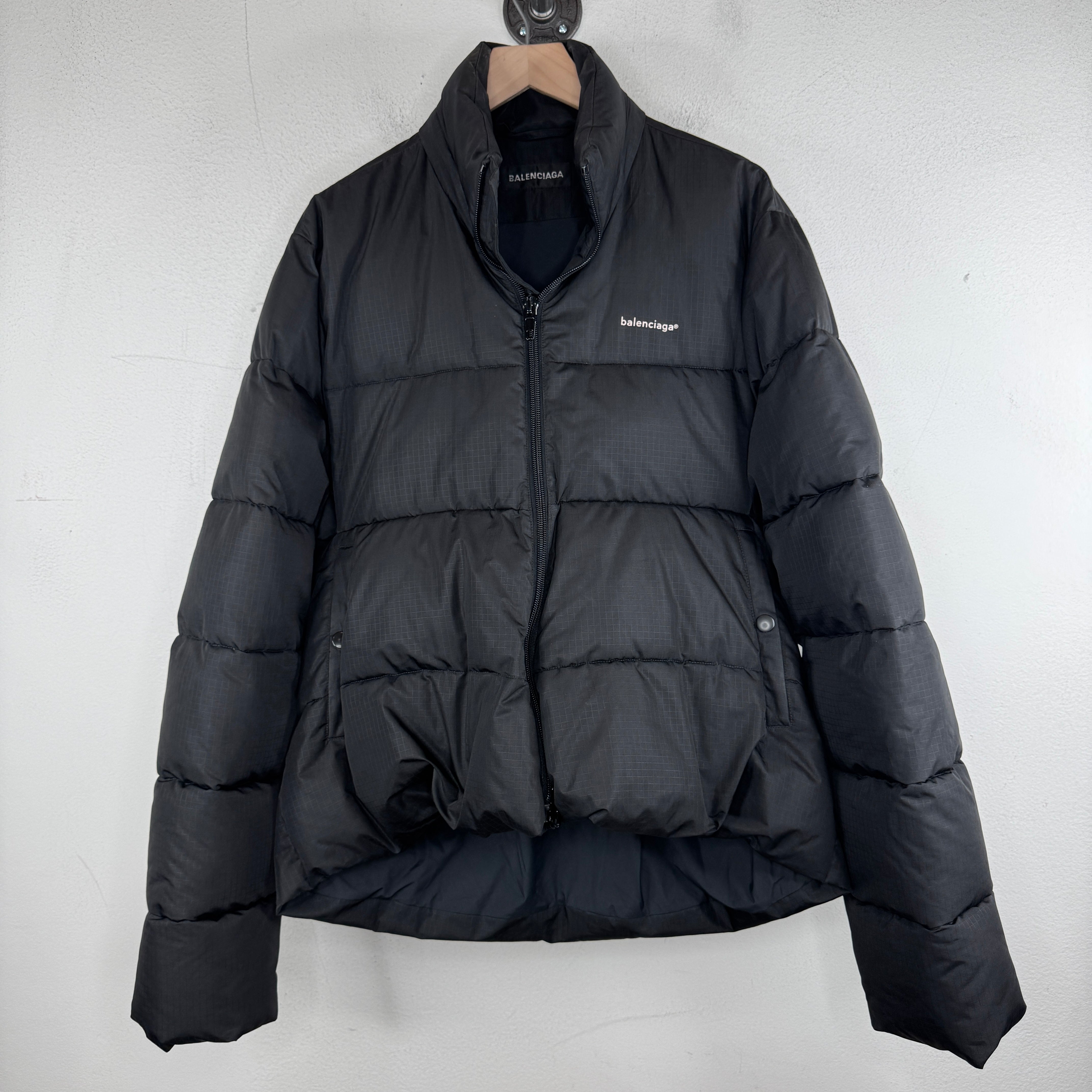 Balenciaga C Shape Puffer Jacket – www.Lukes.store