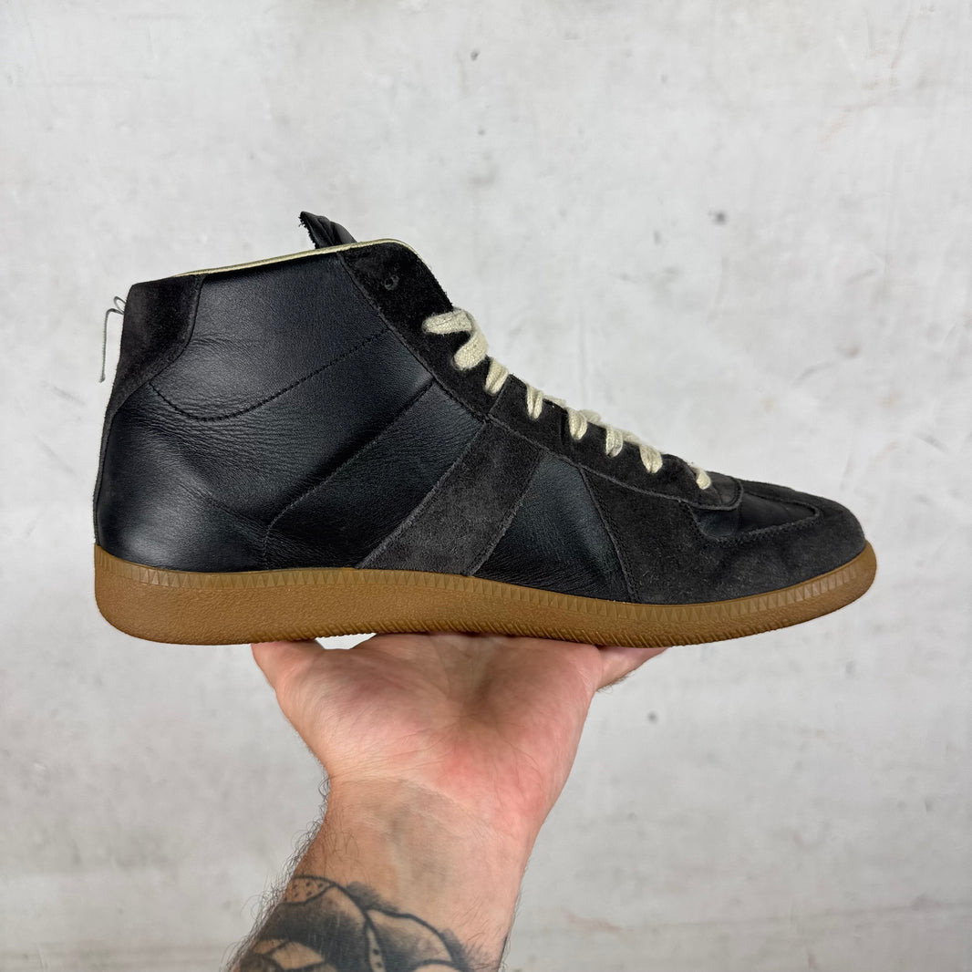 Margiela Black/Gum Mid Top Replicas