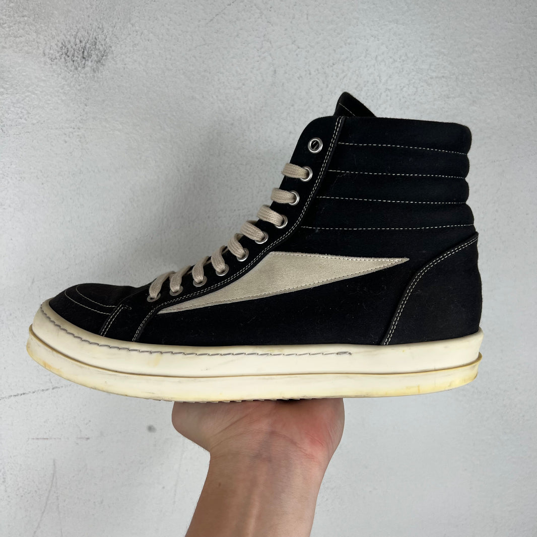 DRKSHDW Canvas Vintage High Sneakers