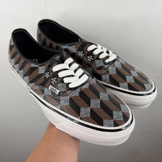 Au Depart Paris F+F Vans Authentic Sneakers