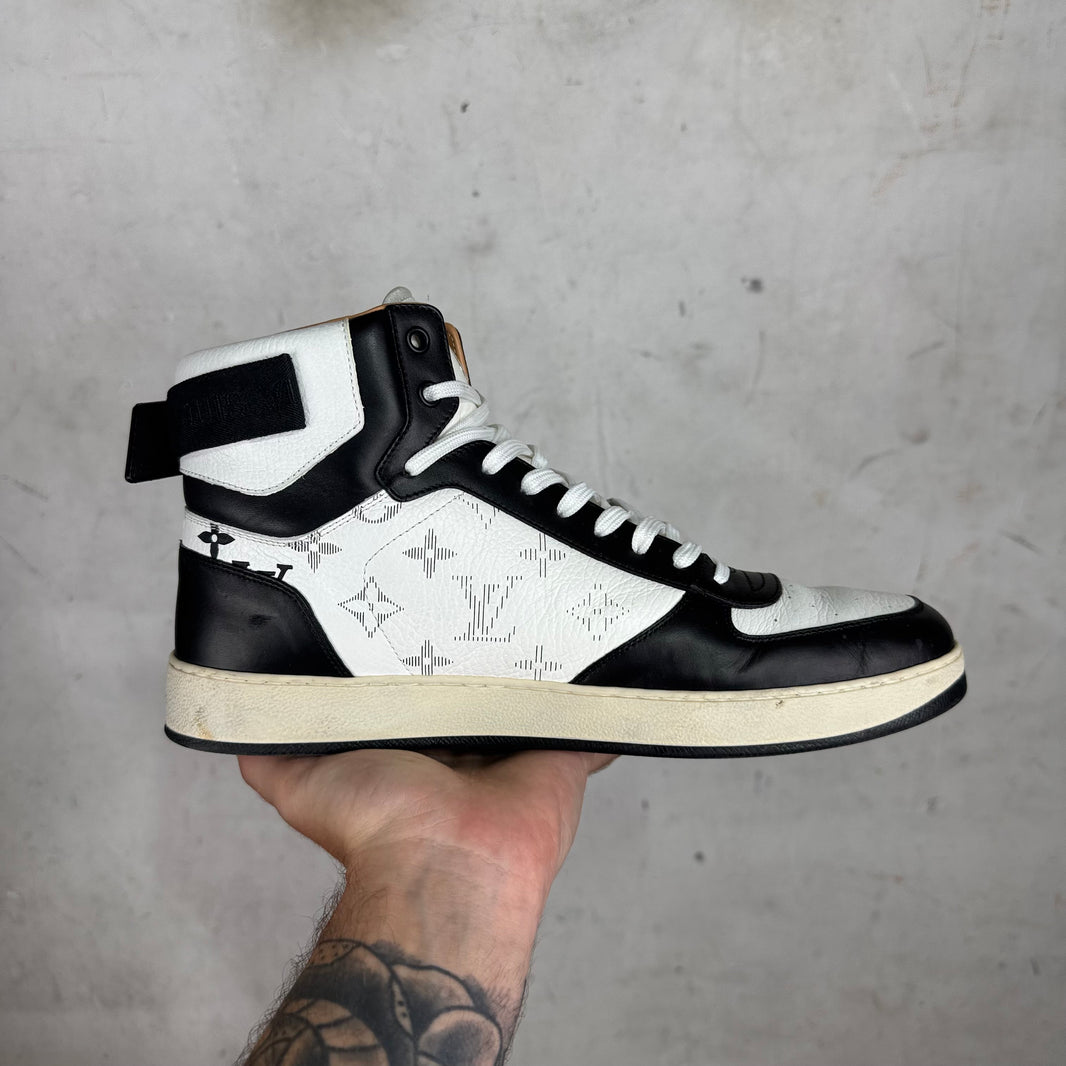 Louis Vuitton Monogram Rivoli High Sneakers