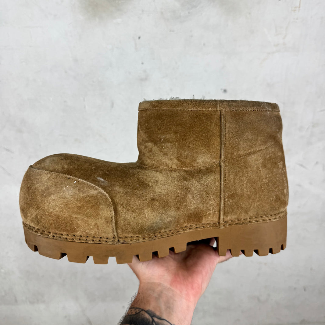 Balenciaga Short Suede Alaska Boots