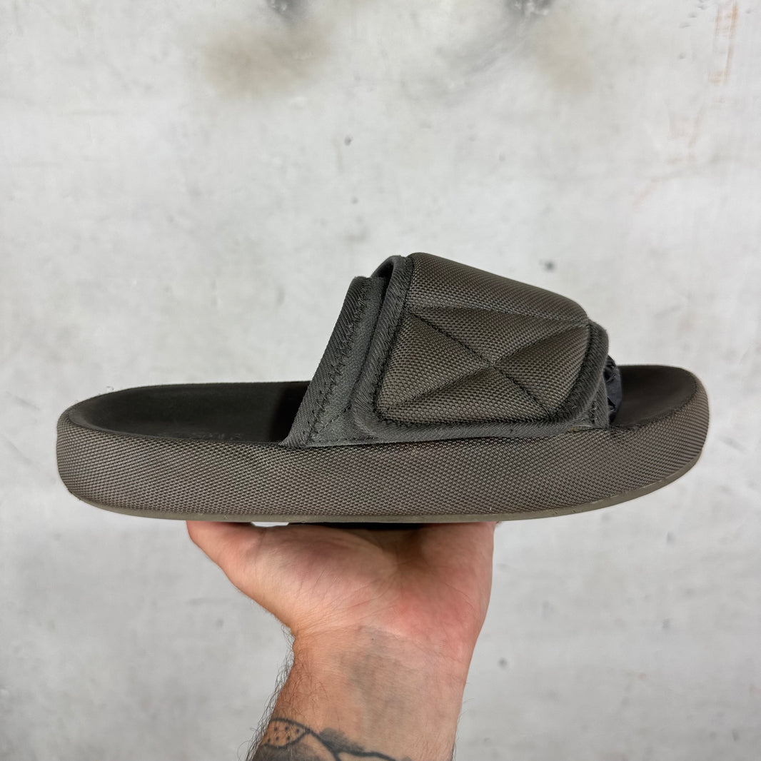 Yeezy Season 6 Nylon Slides