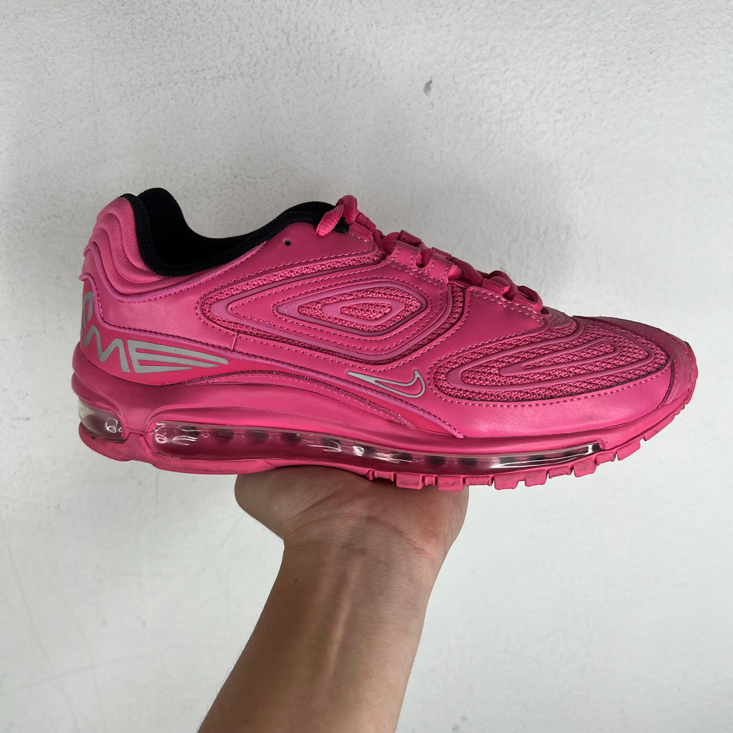 Supreme Nike Pink AM98 TL Sneakers