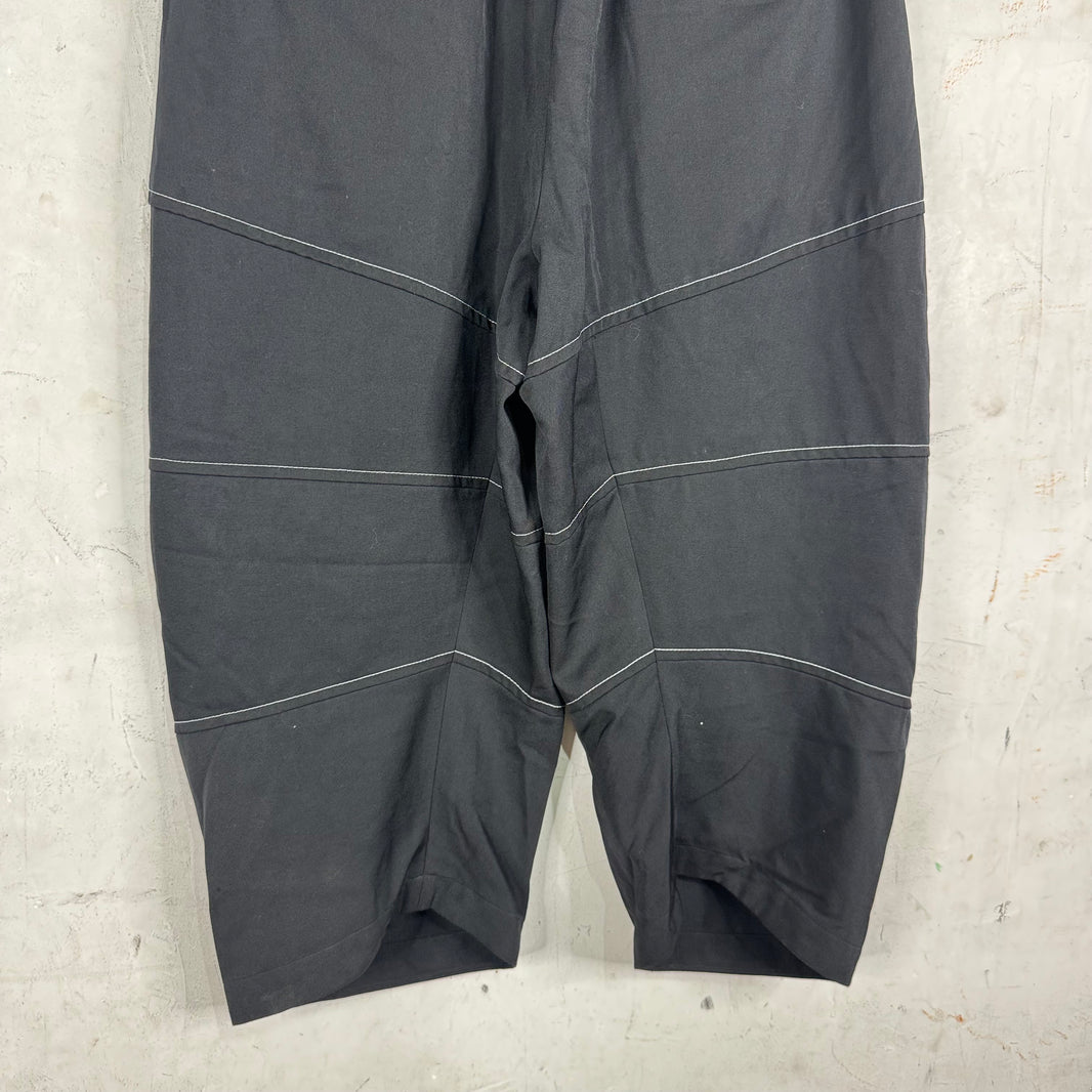 CDG Black Contrast Stitch Ballon Tapered Shorts