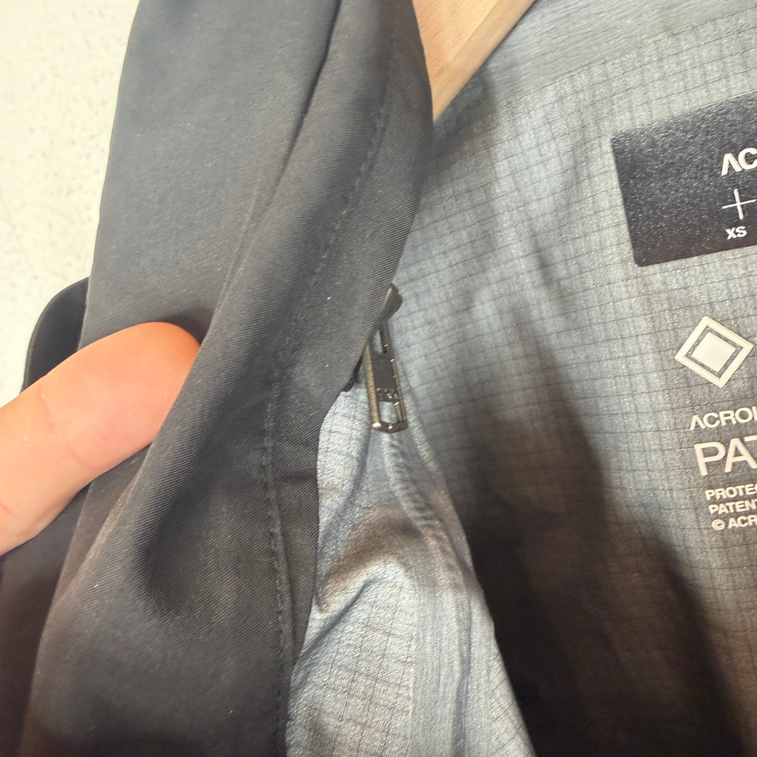Acronym J101-GT Jacket