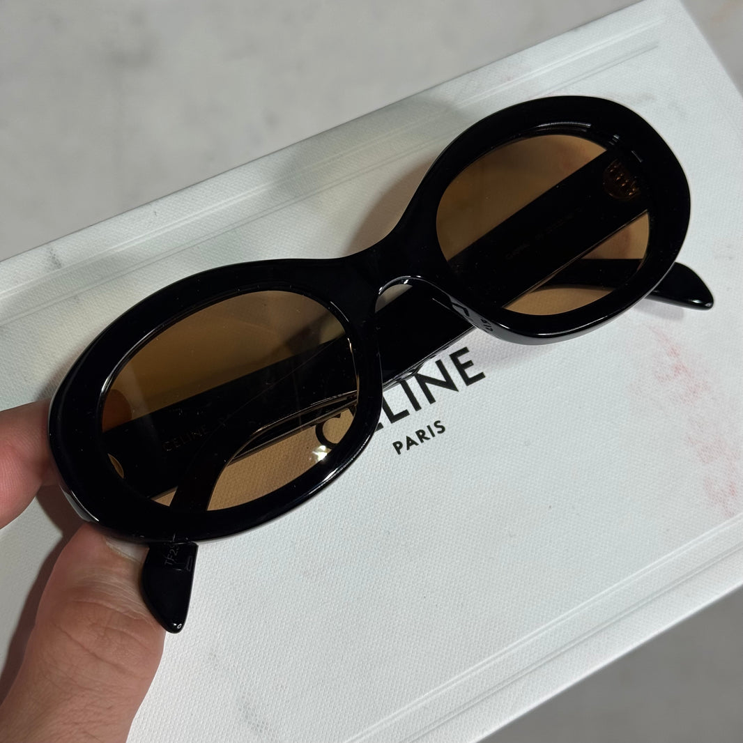 Celine CL40194U Triumph Sunglasses