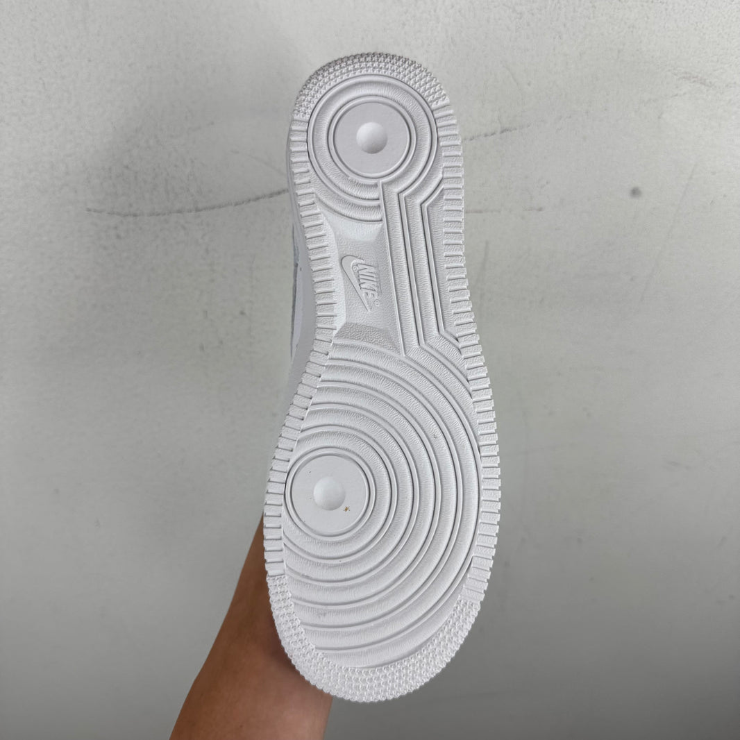 Nike Roc-a-fella Air Force 1 Sneakers