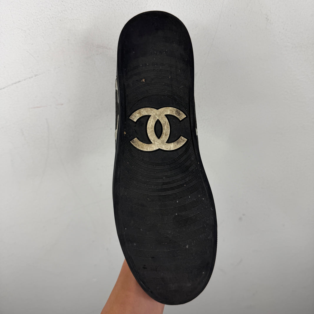 Chanel Zipper Star Sneakers
