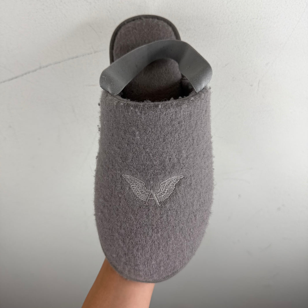 Alexander Digenova Gray House Slippers