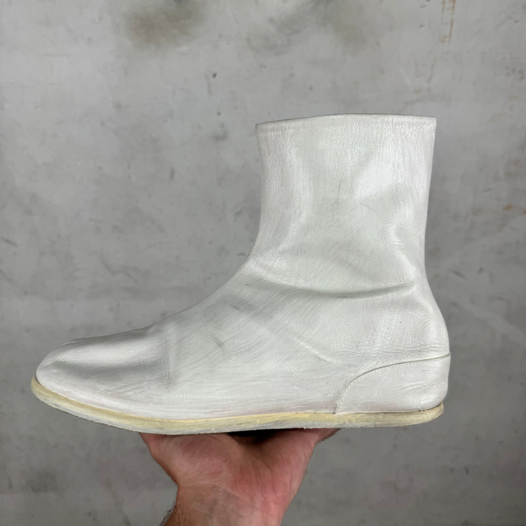 Margiela Painted Tabi Flat Boots