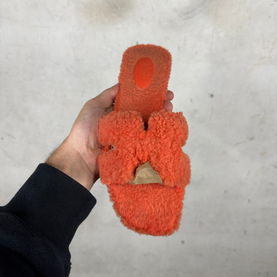 Hermes Fuzzy Oran Sandals